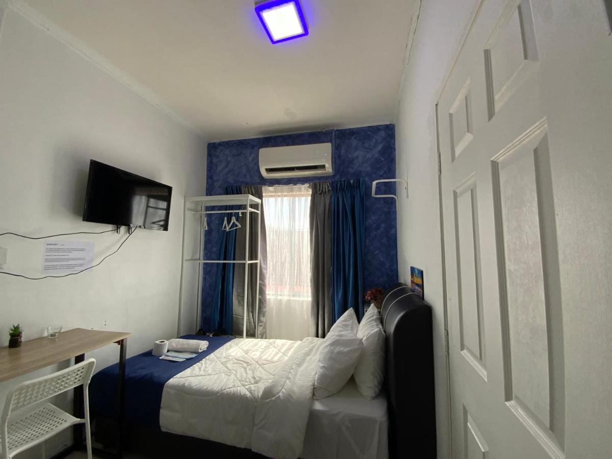 Sbs Hotel Паданг Бесар Екстериор снимка